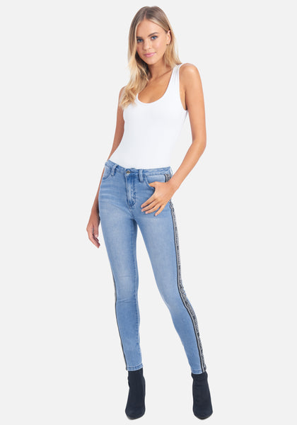 Jeans marca bebe online para mujer