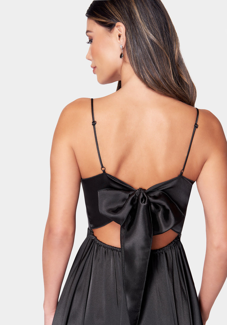 Solid Satin Backless Halter Top – Weekends Clothing