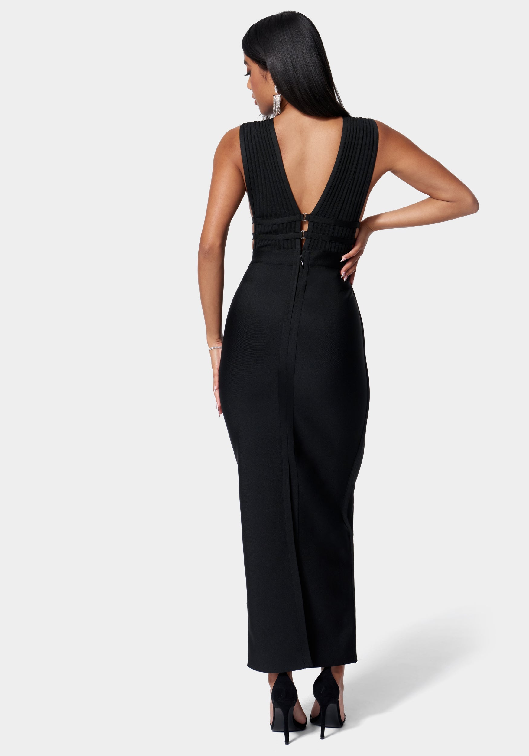 Luxe Bandage Plunge Neck Gown | bebe